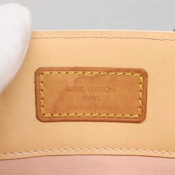 LOUIS VUITTON Vernis Reade MM Hand Bag Marshmallow Pink - Picture 13 of 16